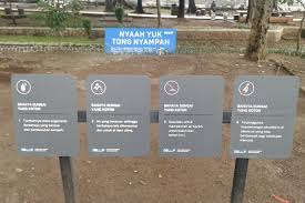 See full list on id.wikipedia.org Bandung Merdeka Com Begini Cara Pemkot Bandung Imbau Warganya Tak Buang Sampah Ke Sungai