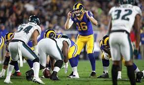 This can get confusing because a quarterback can throw for a touchdown and receive 4 points, but also rush for a touchdown and receive 6 points. Super Bowl 2019 Nfl Rules Explained What Is A Down How Many Points For A Touchdown Nfl Sport Express Co Uk
