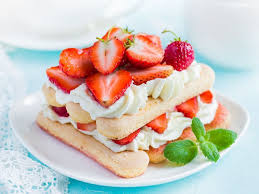 Tiramisu Aux Fraises Recette Recettes De Cuisine Recette Tiramisu Fraise Recette