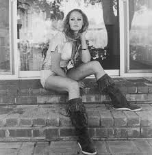 #ursula andress #loaded guns #fernando di leo #1975 #cheetohreduxgifs. Tagged Ursula Andress Famousfix
