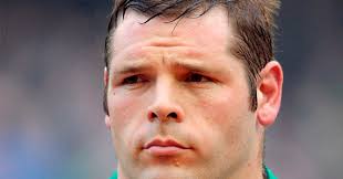 Mike Ross agrees new Ireland contract