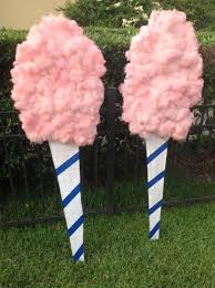 In fact, too much effort to match decorations may spoil the random look and feel of a great carnival. Fancy Carnival Birthday Party Ideas Pink Lover