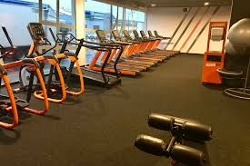 Deze zijn verspreid over nederland (202), belgië (188), luxemburg (10), frankrijk (390) en spanje (38). Basic Fit Gym Basic Fit Viry Chatillon Avenue Du General De Gaulle