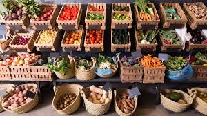 Enfin Un Primeur Ou Les Fruits Et Les Legumes Ont Du Gout Magasin Fruits Et Legumes Magasin De Fruits Fruits Et Legumes