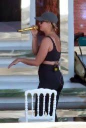 There was an international guest list that included emily ratajkowski, eiza gonzález, sydney sweeney. 1b2ocpmumutsqm