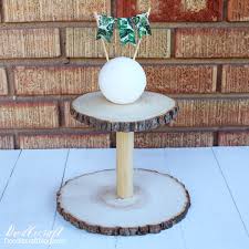A beginner can make a stunning cupcake ladder stand in one afternoon! Rustic Wood Slice Cupcake Stand Diy
