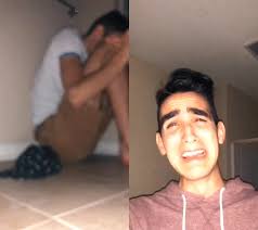 I’ve been possessed by @gilmhercroes & @jaydencroes #duet w/ @jared_grillo  #ibakedyouapie #help #why #cursed #neverfitin #xyzbca #croesbros