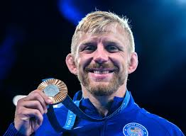 Lansing's Kyle Dake wins second Olympic bronze medal