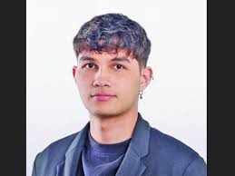 La historia del joven que ganó un premio al contar cómo es vivir con un  trastorno esquizofrénico