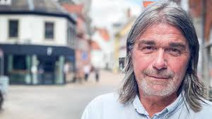 Du har nok gættet, hvad 57-årige Michael laver