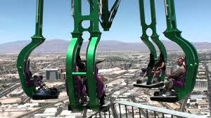 Trip.com provides travelers with information about stratosphere tower like the address, business hours, ticket prices, a general introduction, recommendations nearby. Usa Las Vegas Stratosphere Tower Bei Tag Und Nacht X Scream Sky Jump Big Shot Insanity Youtube