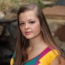 Eve Olson's Instagram, Twitter & Facebook