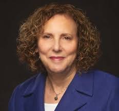 Esther Berman's Instagram, Twitter & Facebook