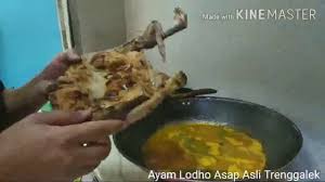 Makanan khas bali ayam betutu adalah salah satu makanan khas indonesia yang sangat terkenal hingga luar negeri karena kelezatannya bahkan turis mancanegara sangat menyukai makanan ini, tidak ada salahnya bagi anda yang sedang berwisata ke pulau bali untuk sambil menikmati ayam betutu. Jual Ayam Lodho Asap Asli Trenggalek Mas Yono Premium Jakarta Timur Mas Yono Premium Tokopedia