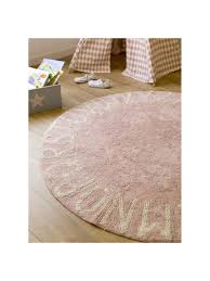 Die betreiber dieses portals haben uns dem lebensziel angenommen, modelle produktvarianten unterschiedlichster variante auf herz. Runder Teppich Abc Mit Buchstaben Design Waschbar Westwingnow