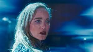 Legends of Tomorrow boss reveals how season 6 will handle aliens