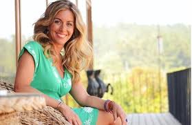 Bogotá, colombia, 26 de febrero de 1972) es una actriz y pintora es hija del pintor reynaldo navas y de la presentadora eliana de caso, y hermana de la también. Yuyuniz Navas Actress 26 February Birthday Https Ethicsjournalist Com Blogs