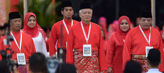 Prime minister datuk seri najib tun razak said that the bill which has been tabled by pas president will remain as a private member's bill, reported the borneo post. Umno S U Turn On Ruu 355 What Makes Coalitions Stick In Malaysia Fulcrum