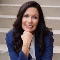 Shelly Powell's Instagram, Twitter & Facebook