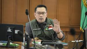 Rangkaian sidang isbat biasanya diawali dengan pemaparan posisi hilal oleh tim bhr kemenag, kata. Ridwan Kamil Sebar Meme Corona Publik Pemerintah Pusat Bikin Bingung Ya