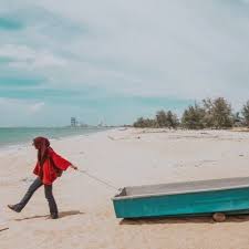 Kullul hubbi official music video mu adz dzulkefly noh salleh aizat amdan faizal tahir. Sharifah Diyana On Twitter I M Listening To Kullul Hubbi 1moment4them Mu Adz Dzulkefly Noh Salleh Faizal Tahir Aizat Amdan