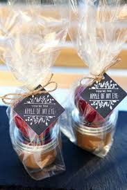65 Budget Savvy Apples Wedding Ideas For Fall Weddings Apple Wedding Diy Wedding Favors Rustic Wedding Favors