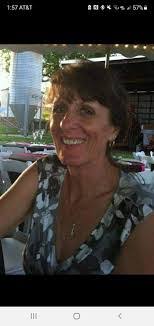 Kelly Breeden's Instagram, Twitter & Facebook