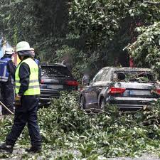 In schwäbisch gmünd starb ein feuerwehrmann bei einem rettungseinsatz. Gaildorf Heftiges Unwetter Mit Mega Hagel Verursacht Schwere Schaden Region