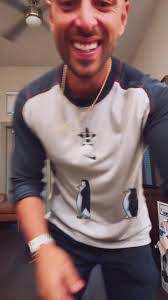 Ismael Zapata's Instagram, Twitter & Facebook