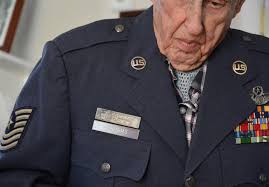 Married 70 years, WWII vet, wife 'become one'