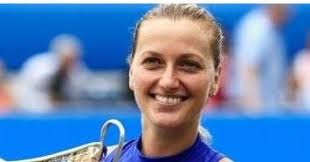Her height is 1.83 m and her weight is 68 kg. Pin On Web Pixer