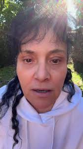 Beatrice Dubau Karoke