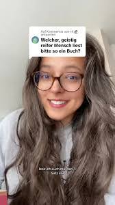 Tami Fischer's Instagram, Twitter & Facebook