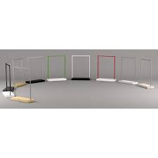 Portant Pour Magasin Professionnel Rainbow Barre Metal Noir Blanc Brut Et Base Bois Per Portant Vetement Solide Portant Vetement Professionnel Portant Vetement