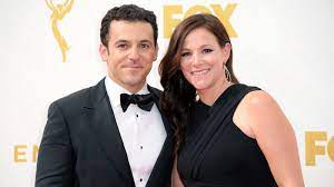 Fred Savage Married, Wife, Kids, Brother, Family, Height, Is He Gay? »  Celeboid