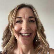 ✨ Day 1 of PRANA: A 7-Day Yoga Journey ✨ With a new year comes a beautiful  opportunity to renew our minds, refresh our practice, and set our  intentions for 2025! Join