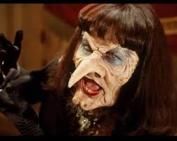 Here is another good example of money well spent. This is in Laugharne. The  distance from the 20mph sign to the T-junction to the main road is 16  paces. Also take note,