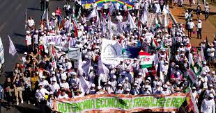 Seu relacionamento é uma metáfora de como uma criança interage com o mundo e como. Women From Every Corner Occupy Brasilia The Marcha Das Margaridas Opendemocracy