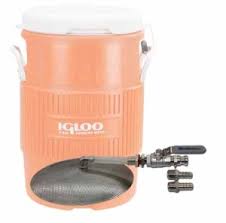 Don't forget to … the more traditional path is to use a mash tun with either a false bottom or some kind of manifold. Brew Hardware 10 Gallon Cooler To Mash Tun Conversion Kit 68 Hands On Review Homebrew Finds