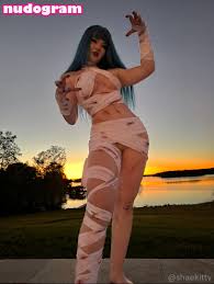 shae.cosplay  shae_kitty  shaekitty صورة OnlyFans العارية المسربة 129 -  Nudogram v2.1