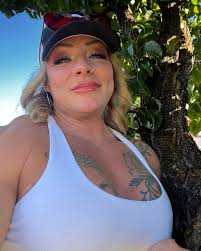 Eva Montgomery (@montgomery_muscle) • Threads, Say more