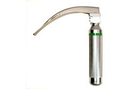 Doktorunuz dilinizi aşağı çekmek ve epiglotu kaldırmak için bir laringoskop kullanıyor. Da Li Znate Sta Je Ovo Ostanite Kod Kuce I Necete Nikada Ni Saznati Telegraf Rs