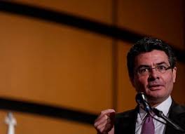 Alejandro gaviria insiste en abrir debate de legalización total de marihuana. Alejandro Gaviria Es Nuevo Rector De Los Andes