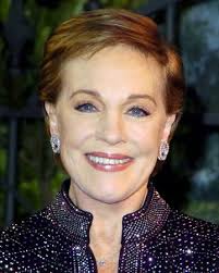 When someone sings with so much soul it stops time—Cynthia Erivo did that.  In a room full of legends, she sang “Edelweiss” in honor of Julie Andrews,  and everything went still. The