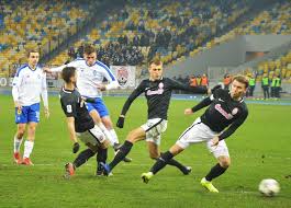 Динамо зберігає лідерство в турнірній таблиці упл. Zorya Dinamo De Divitisya Onlajn Match Upl 3 04 2019 Zorya Dinamo Divitisya Futbol Pryama Translyaciya 2 2 3 Kvitnya