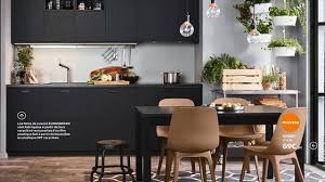 Pour ikea, la cuisine moderne signifie innovation et mise à jour. Cuisine Noir Et Bois Ikea