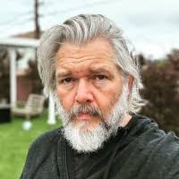 Shawn Kirkham's Instagram, Twitter & Facebook