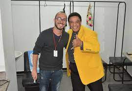 Agnaldo timóteo pereira (caratinga, 16 de outubro de 1936) é um cantor, compositor, escritor e político brasileiro. Agnaldo Timoteo Faz Show No Teatro Solar Tribuna De Minas