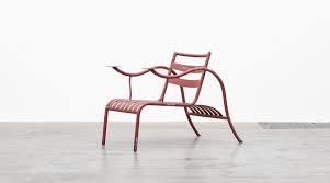 He has designed a series of plywood chairs and tables for vitra, a chaise lounge and daybed for cappellini. Lounge Chair By Jasper Morrison Frank Landau