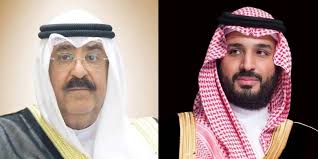 ولد الشيخ مشعل الأحمد الجابر المبارك الصباح الجابر العبد الله بن الأمير صباح الأوّل بن جابر بن سلمان بن أحمد عام 1940 في الكويت، وهو. Ø§Ù„Ø£Ù…ÙŠØ± Ù…Ø­Ù…Ø¯ Ø¨Ù† Ø³Ù„Ù…Ø§Ù† ÙŠØªØµÙ„ Ø¹Ù„Ù‰ Ø§Ù„Ø´ÙŠØ® Ù…Ø´Ø¹Ù„ Ø§Ù„Ø£Ø­Ù…Ø¯ Ù„ØªØ¹Ø²ÙŠØªÙ‡ ÙÙŠ ÙˆÙØ§Ø© Ø§Ù„Ø´ÙŠØ® ØµØ¨Ø§Ø­ Ø§Ù„Ø£Ø­Ù…Ø¯
